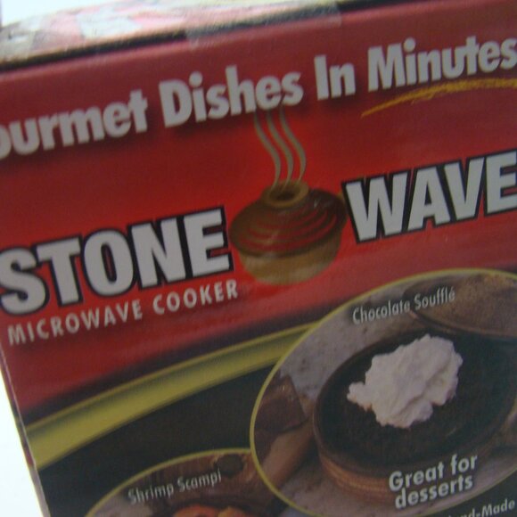 Stone Wave Microwave Cooker Non-Stick Ceramic Stoneware As Seen On TV - Picture 8 of 9